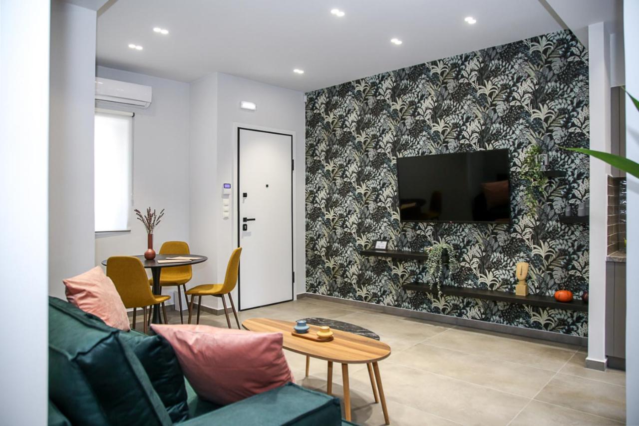 Caravin Wanderhome, 5 Min From Metro Nea Ionia 아테네 외부 사진