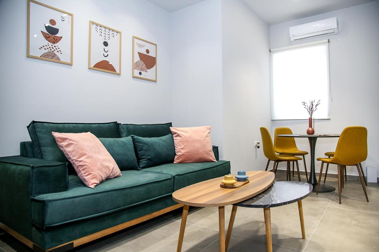 Caravin Wanderhome, 5 Min From Metro Nea Ionia 아테네 외부 사진