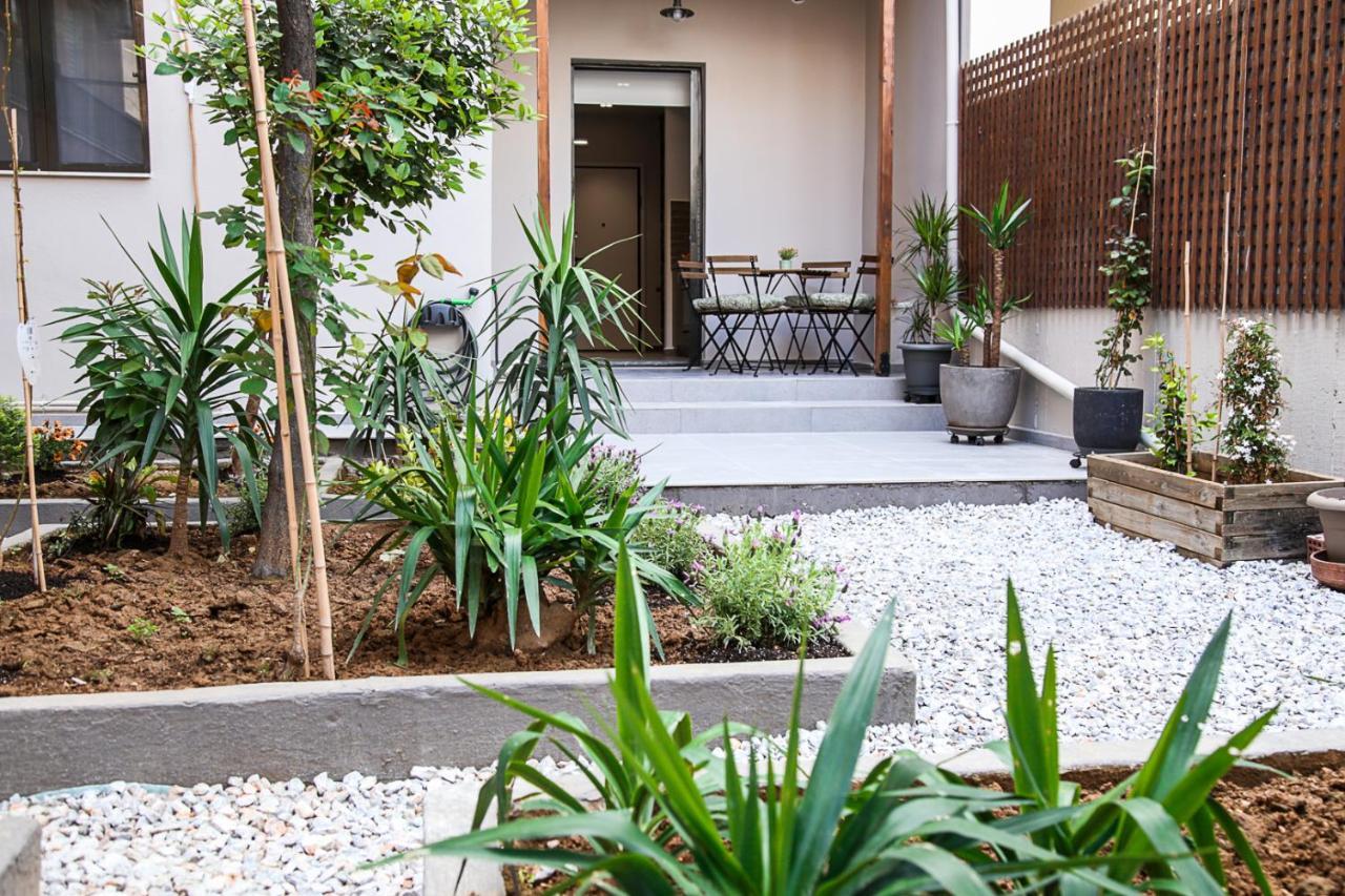 Caravin Wanderhome, 5 Min From Metro Nea Ionia 아테네 외부 사진