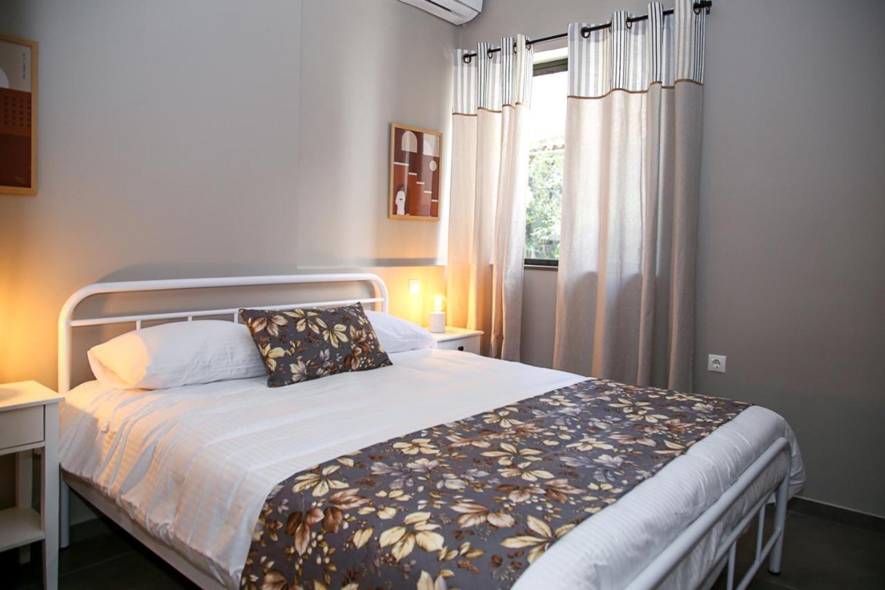 Caravin Wanderhome, 5 Min From Metro Nea Ionia 아테네 외부 사진