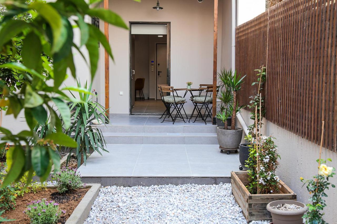 Caravin Wanderhome, 5 Min From Metro Nea Ionia 아테네 외부 사진