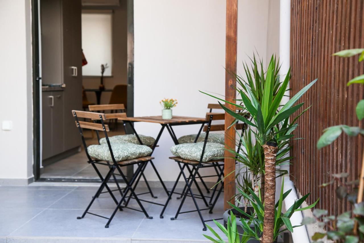 Caravin Wanderhome, 5 Min From Metro Nea Ionia 아테네 외부 사진