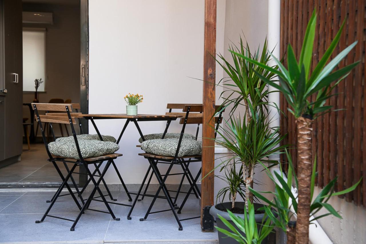 Caravin Wanderhome, 5 Min From Metro Nea Ionia 아테네 외부 사진
