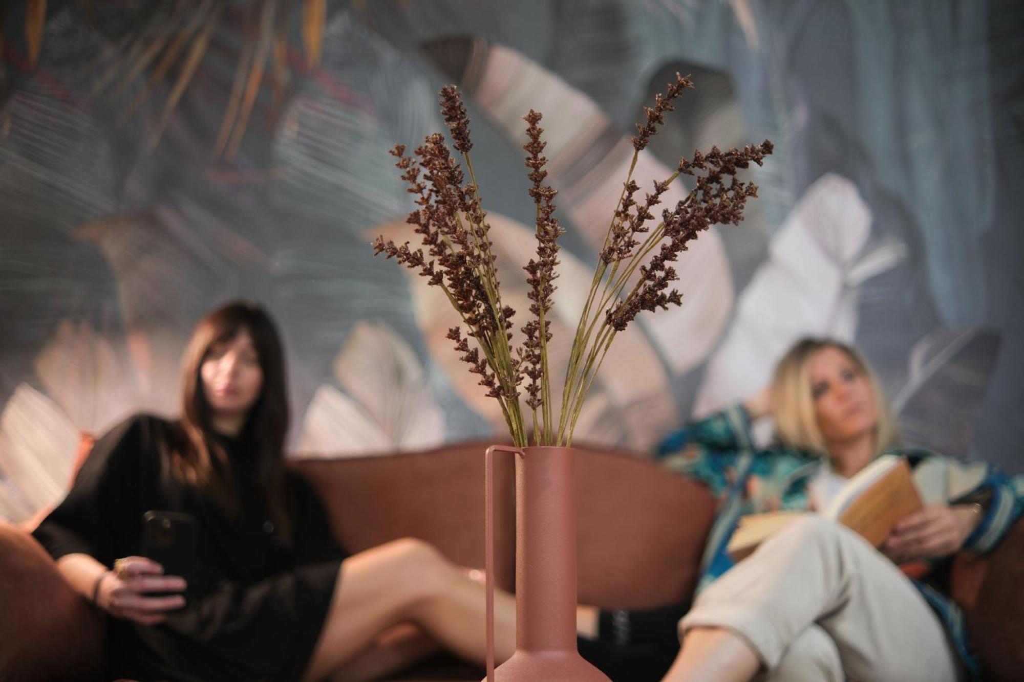 Caravin Wanderhome, 5 Min From Metro Nea Ionia 아테네 외부 사진
