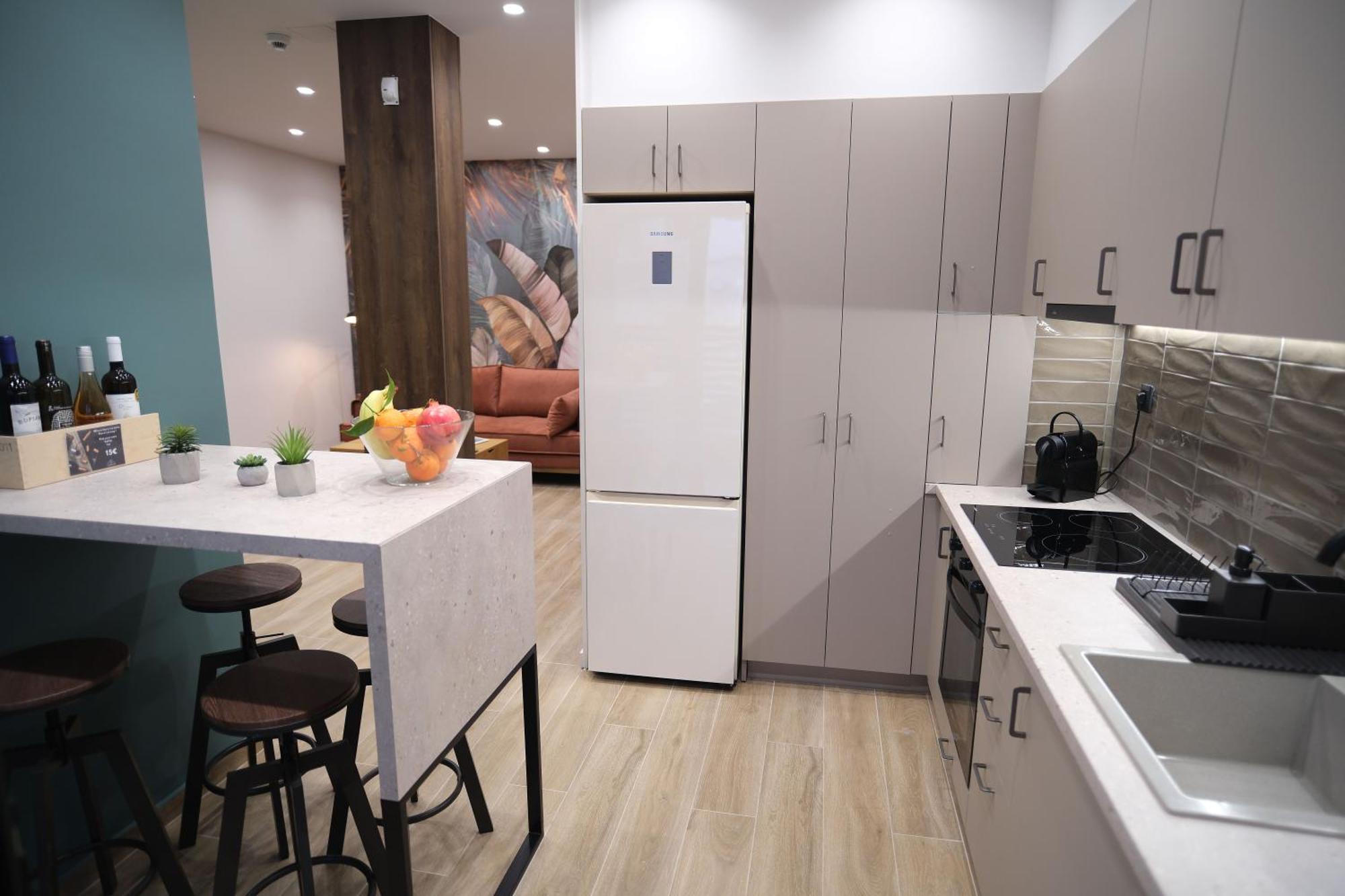 Caravin Wanderhome, 5 Min From Metro Nea Ionia 아테네 외부 사진